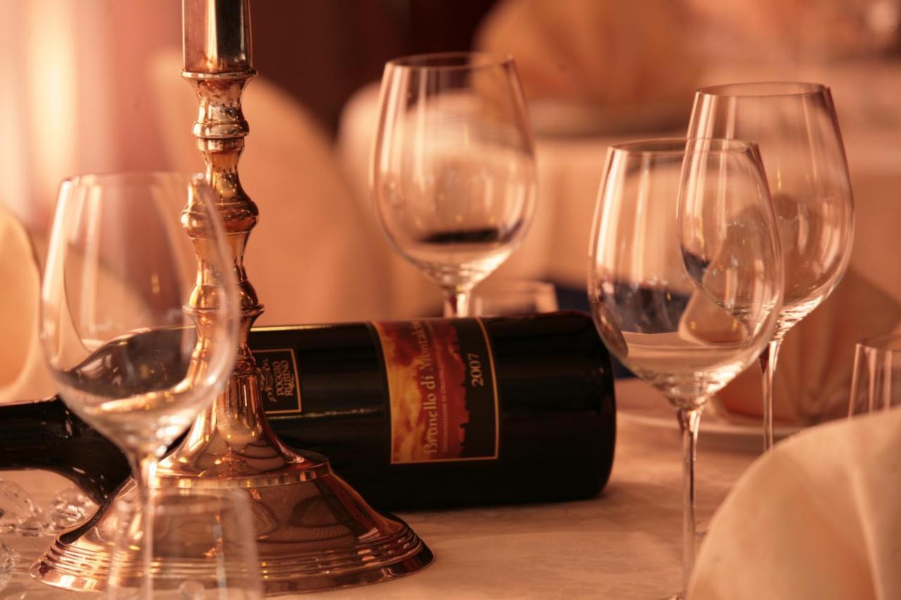 Hotel Ristorante Al Brunello Di מונטלצ'ינו מראה חיצוני תמונה